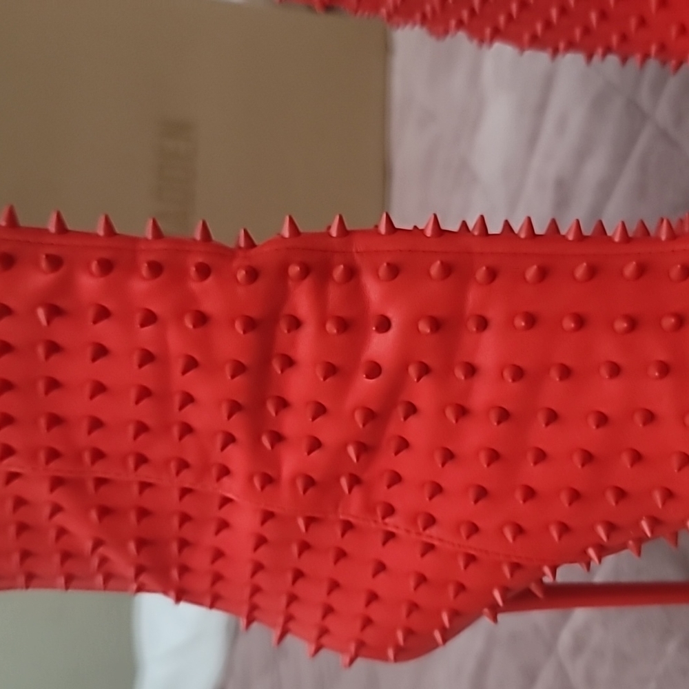 STEVEN MADDEN HEEL - Picture 7 of 9